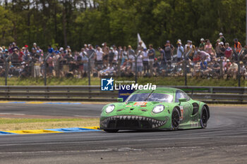 2023-06-11 - 56 HYET PJ (usa), JEANNEATTE Gunnar (usa), CAIROLI Matteo (ia), Project 1 - AO, Porsche 911 RSR - 19, action during the 24 Hours of Le Mans 2023 on the Circuit des 24 Heures du Mans from June 10 to 11, 2023 in Le Mans, France - AUTO - LE MANS 2023 - PART 2 - ENDURANCE - MOTORS
