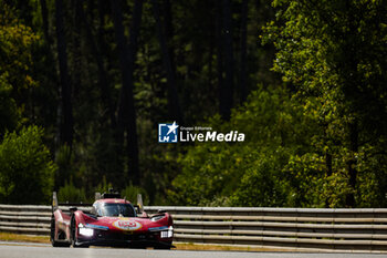 2023-06-11 - 50 FUOCO Antonio (ita), MOLINA Miguel (spa), NIELSEN Nicklas (dnk), Ferrari AF Corse, Ferrari 499P, action, during the 24 Hours of Le Mans 2023 on the Circuit des 24 Heures du Mans from June 10 to 11, 2023 in Le Mans, France - AUTO - LE MANS 2023 - PART 2 - ENDURANCE - MOTORS