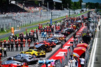 2023-07-09 - WEC 6 Hours of Monza , Atmosphere During Grid Walk ,July 09 in Monza,Italy - FIA WORLD ENDURANCE CHAMPIONSHIP WEC 6 HOURS OF MONZA 2023 - ENDURANCE - MOTORS