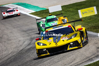2023-07-07 - 33 KEATING Ben (usa), VARRONE Nicolas (arg), CATSBURG Nicky (nld), Corvette Racing, Chevrolet Corvette C8.R, action during the 6 Hours of Monza 2023, 3rd round of the 2023 FIA World Endurance Championship, from July 7 to 9, 2023 on the Autodrome Nazionale di Monza, in Monza, Italy - AUTO - FIA WEC - 6 HOURS OF MONZA 2023 - ENDURANCE - MOTORS
