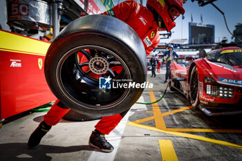 2023-07-07 - tyre, pneu during the 6 Hours of Monza 2023, 3rd round of the 2023 FIA World Endurance Championship, from July 7 to 9, 2023 on the Autodrome Nazionale di Monza, in Monza, Italy - AUTO - FIA WEC - 6 HOURS OF MONZA 2023 - ENDURANCE - MOTORS