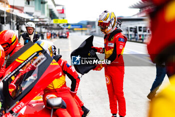 2023-09-08 - CALADO James (gbr), Ferrari AF Corse, Ferrari 499P, portrait during the 6 Hours of Fuji 2023, 6th round of the 2023 FIA World Endurance Championship, from September 7 to 10, 2023 on the Fuji Speedway, in Oyama, Japan - AUTO - FIA WEC - 6 HOURS OF FUJI 2023 - ENDURANCE - MOTORS
