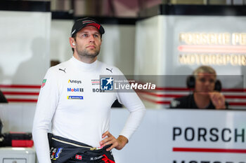 2023-09-09 - CHRISTENSEN Michael (dnk), Porsche Penske Motorsport, Porsche 963, portrait during the 6 Hours of Fuji 2023, 6th round of the 2023 FIA World Endurance Championship, from September 7 to 10, 2023 on the Fuji Speedway, in Oyama, Japan - AUTO - FIA WEC - 6 HOURS OF FUJI 2023 - ENDURANCE - MOTORS