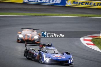 2023-09-09 - 02 BAMBER Earl (nzl), LYNN Alex (gbr), WESTBROOK Richard (gbr), Cadillac Racing, Cadillac V-Series.R, action during the 6 Hours of Fuji 2023, 6th round of the 2023 FIA World Endurance Championship, from September 7 to 10, 2023 on the Fuji Speedway, in Oyama, Japan - AUTO - FIA WEC - 6 HOURS OF FUJI 2023 - ENDURANCE - MOTORS