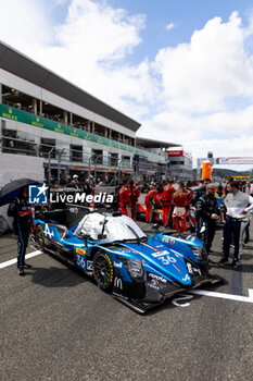 2023-09-10 - 36 VAXIVIERE Matthieu (fra), CANAL Julien (fra), MILESI Charles (fra), Alpine Elf Team, Oreca 07 - Gibson, grid during the 6 Hours of Fuji 2023, 6th round of the 2023 FIA World Endurance Championship, from September 7 to 10, 2023 on the Fuji Speedway, in Oyama, Japan - AUTO - FIA WEC - 6 HOURS OF FUJI 2023 - ENDURANCE - MOTORS