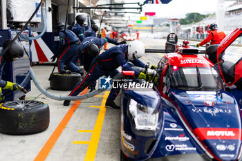 2023-09-10 - 22 LUBIN Frederick (gbr), HANSON Philip (gbr), ALBUQUERQUE Filipe (prt), United Autosports, Oreca 07 - Gibson, pitlane during the 6 Hours of Fuji 2023, 6th round of the 2023 FIA World Endurance Championship, from September 7 to 10, 2023 on the Fuji Speedway, in Oyama, Japan - AUTO - FIA WEC - 6 HOURS OF FUJI 2023 - ENDURANCE - MOTORS