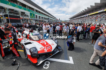 2023-09-10 - 07 CONWAY Mike (gbr), KOBAYASHI Kamui (jpn), LOPEZ José Maria (arg), Toyota Gazoo Racing, Toyota GR010 - Hybrid, starting grid, grille de depart, during the 6 Hours of Fuji 2023, 6th round of the 2023 FIA World Endurance Championship, from September 7 to 10, 2023 on the Fuji Speedway, in Oyama, Japan - AUTO - FIA WEC - 6 HOURS OF FUJI 2023 - ENDURANCE - MOTORS