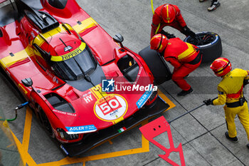 2023-09-10 - 50 FUOCO Antonio (ita), MOLINA Miguel (spa), NIELSEN Nicklas (dnk), Ferrari AF Corse, Ferrari 499P, action pitstop during the 6 Hours of Fuji 2023, 6th round of the 2023 FIA World Endurance Championship, from September 7 to 10, 2023 on the Fuji Speedway, in Oyama, Japan - AUTO - FIA WEC - 6 HOURS OF FUJI 2023 - ENDURANCE - MOTORS