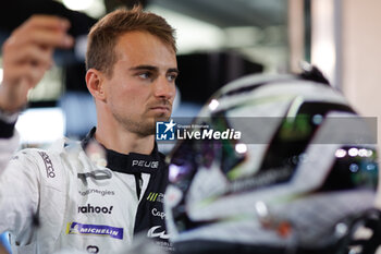 2023-11-01 - MULLER Nico (swi), Peugeot TotalEnergies, Peugeot 9x8, portrait during the Bapco Energies WEC 8 Hours of Bahrain 2023, 7th round of the 2023 FIA World Endurance Championship, from November 1 to 4, 2023 on the Bahrain International Circuit, in Sakhir, Bahrain - AUTO - FIA WEC - 8 HOURS OF BAHRAIN 2023 - ENDURANCE - MOTORS