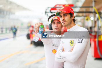 2023-11-02 - GIOVINAZZI Antonio (ita), Ferrari AF Corse, Ferrari 499P, PIER GUIDI Alessandro (ita), Ferrari AF Corse, Ferrari 499P, portrait during the Bapco Energies WEC 8 Hours of Bahrain 2023, 7th round of the 2023 FIA World Endurance Championship, from November 1 to 4, 2023 on the Bahrain International Circuit, in Sakhir, Bahrain - AUTO - FIA WEC - 8 HOURS OF BAHRAIN 2023 - ENDURANCE - MOTORS