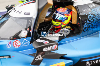 2023-11-02 - VAXIVIERE Matthieu (fra), Alpine Elf Team, Oreca 07 - Gibson, portrait during the Bapco Energies WEC 8 Hours of Bahrain 2023, 7th round of the 2023 FIA World Endurance Championship, from November 1 to 4, 2023 on the Bahrain International Circuit, in Sakhir, Bahrain - AUTO - FIA WEC - 8 HOURS OF BAHRAIN 2023 - ENDURANCE - MOTORS