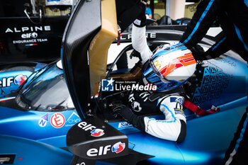 2023-11-02 - CANAL Julien (fra), Alpine Elf Team, Oreca 07 - Gibson, portrait during the Bapco Energies WEC 8 Hours of Bahrain 2023, 7th round of the 2023 FIA World Endurance Championship, from November 1 to 4, 2023 on the Bahrain International Circuit, in Sakhir, Bahrain - AUTO - FIA WEC - 8 HOURS OF BAHRAIN 2023 - ENDURANCE - MOTORS