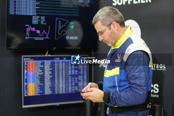 2023-11-02 - michelin engineer, portrait, during the Bapco Energies WEC 8 Hours of Bahrain 2023, 7th round of the 2023 FIA World Endurance Championship, from November 1 to 4, 2023 on the Bahrain International Circuit, in Sakhir, Bahrain - AUTO - FIA WEC - 8 HOURS OF BAHRAIN 2023 - ENDURANCE - MOTORS