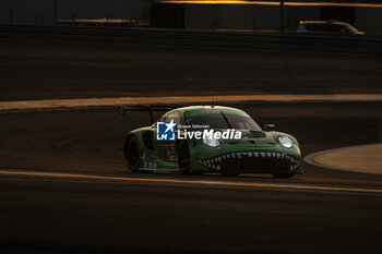 2023-11-03 - 56 HYET PJ (usa), JEANNEATTE Gunnar (usa), CAIROLI Matteo (ia), Project 1 - AO, Porsche 911 RSR - 19, action during the Bapco Energies WEC 8 Hours of Bahrain 2023, 7th round of the 2023 FIA World Endurance Championship, from November 1 to 4, 2023 on the Bahrain International Circuit, in Sakhir, Bahrain - AUTO - FIA WEC - 8 HOURS OF BAHRAIN 2023 - ENDURANCE - MOTORS