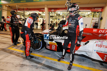 2023-11-03 - HARTLEY Brendon (nzl), Toyota Gazoo Racing, Toyota GR010 - Hybrid, portrait, pole position during the Bapco Energies WEC 8 Hours of Bahrain 2023, 7th round of the 2023 FIA World Endurance Championship, from November 1 to 4, 2023 on the Bahrain International Circuit, in Sakhir, Bahrain - AUTO - FIA WEC - 8 HOURS OF BAHRAIN 2023 - ENDURANCE - MOTORS