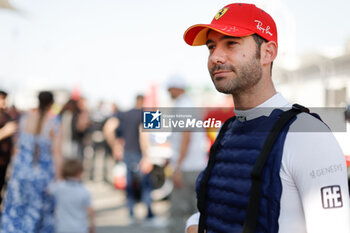 2023-11-04 - MOLINA Miguel (spa), Ferrari AF Corse, Ferrari 499P, portrait, starting grid, grille de depart during the Bapco Energies WEC 8 Hours of Bahrain 2023, 7th round of the 2023 FIA World Endurance Championship, from November 1 to 4, 2023 on the Bahrain International Circuit, in Sakhir, Bahrain - AUTO - FIA WEC - 8 HOURS OF BAHRAIN 2023 - ENDURANCE - MOTORS