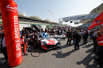 2023-11-04 - Toyota Gazoo Racing, Toyota GR010 - Hybrid, starting grid, grille de depart during the Bapco Energies WEC 8 Hours of Bahrain 2023, 7th round of the 2023 FIA World Endurance Championship, from November 1 to 4, 2023 on the Bahrain International Circuit, in Sakhir, Bahrain - AUTO - FIA WEC - 8 HOURS OF BAHRAIN 2023 - ENDURANCE - MOTORS