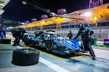 2023-11-04 - pitstop 36 VAXIVIERE Matthieu (fra), CANAL Julien (fra), MILESI Charles (fra), Alpine Elf Team, Oreca 07 - Gibson, action during the Bapco Energies WEC 8 Hours of Bahrain 2023, 7th round of the 2023 FIA World Endurance Championship, from November 1 to 4, 2023 on the Bahrain International Circuit, in Sakhir, Bahrain - AUTO - FIA WEC - 8 HOURS OF BAHRAIN 2023 - ENDURANCE - MOTORS