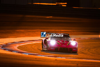 2023-11-04 - 85 BOVY Sarah (bel), GATTING Michelle (dnk), FREY Rahel (swi), Iron Dames, Porsche 911 RSR - 19, action during the Bapco Energies WEC 8 Hours of Bahrain 2023, 7th round of the 2023 FIA World Endurance Championship, from November 1 to 4, 2023 on the Bahrain International Circuit, in Sakhir, Bahrain - AUTO - FIA WEC - 8 HOURS OF BAHRAIN 2023 - ENDURANCE - MOTORS