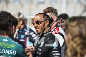 2023-02-23 - ALONSO Fernando (spa), Aston Martin F1 Team AMR23, portrait with HAMILTON Lewis (gbr), Mercedes AMG F1 Team W14 during the Formula 1 Armco pre-season testing 2023 of the 2023 FIA Formula One World Championship from February 23 to 25, 2023 on the Bahrain International Circuit, in Sakhir, Bahrain - F1 - PRE-SEASON TESTING 2023 - BAHRAIN - FORMULA 1 - MOTORS