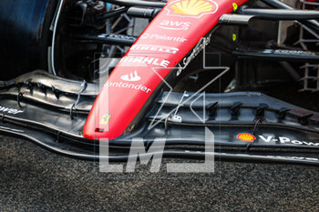 2023-02-23 - Scuderia Ferrari SF-23, mechanical detail of the front wing during the Formula 1 Armco pre-season testing 2023 of the 2023 FIA Formula One World Championship from February 23 to 25, 2023 on the Bahrain International Circuit, in Sakhir, Bahrain - F1 - PRE-SEASON TESTING 2023 - BAHRAIN - FORMULA 1 - MOTORS