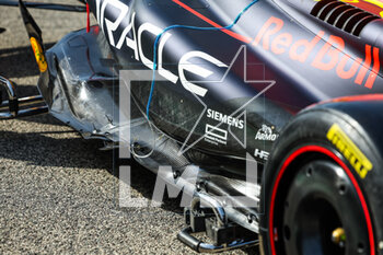 2023-02-23 - Technical details of the Red Bull Racing RB19 floor, during the Formula 1 Armco pre-season testing 2023 of the 2023 FIA Formula One World Championship from February 23 to 25, 2023 on the Bahrain International Circuit, in Sakhir, Bahrain - F1 - PRE-SEASON TESTING 2023 - BAHRAIN - FORMULA 1 - MOTORS