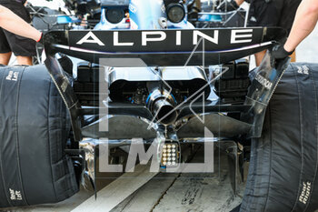2023-02-23 - Technical details of the rear of the Alpine F1 Team A523, during the Formula 1 Aramco pre-season testing 2023 of the 2023 FIA Formula One World Championship from February 23 to 25, 2023 on the Bahrain International Circuit, in Sakhir, Bahrain - F1 - PRE-SEASON TESTING 2023 - BAHRAIN - FORMULA 1 - MOTORS