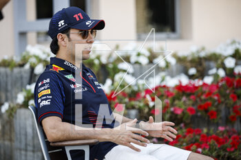 2023-02-23 - PEREZ Sergio (mex), Red Bull Racing RB19, portrait during the Formula 1 Armco pre-season testing 2023 of the 2023 FIA Formula One World Championship from February 23 to 25, 2023 on the Bahrain International Circuit, in Sakhir, Bahrain - F1 - PRE-SEASON TESTING 2023 - BAHRAIN - FORMULA 1 - MOTORS