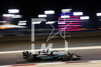 2023-02-23 - 44 HAMILTON Lewis (gbr), Mercedes AMG F1 Team W14, action during the Formula 1 Aramco pre-season testing 2023 of the 2023 FIA Formula One World Championship from February 23 to 25, 2023 on the Bahrain International Circuit, in Sakhir, Bahrain - F1 - PRE-SEASON TESTING 2023 - BAHRAIN - FORMULA 1 - MOTORS
