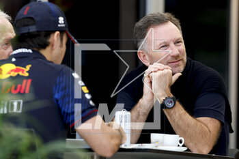 2023-02-23 - HORNER Christian (gbr), Team Principal of Red Bull Racing, portrait PEREZ Sergio (mex), Red Bull Racing RB19, portrait during the Formula 1 Armco pre-season testing 2023 of the 2023 FIA Formula One World Championship from February 23 to 25, 2023 on the Bahrain International Circuit, in Sakhir, Bahrain - F1 - PRE-SEASON TESTING 2023 - BAHRAIN - FORMULA 1 - MOTORS
