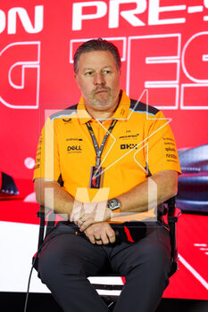 2023-02-24 - BROWN Zak (usa), CEO of of McLaren Racing, portrait during the Formula 1 Aramco pre-season testing 2023 of the 2023 FIA Formula One World Championship from February 23 to 25, 2023 on the Bahrain International Circuit, in Sakhir, Bahrain - F1 - PRE-SEASON TESTING 2023 - BAHRAIN - FORMULA 1 - MOTORS