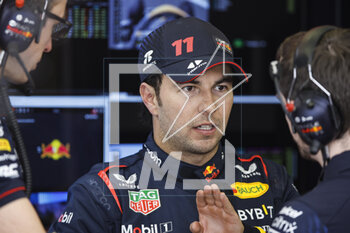 2023-02-24 - PEREZ Sergio (mex), Red Bull Racing RB19, portrait during the Formula 1 Aramco pre-season testing 2023 of the 2023 FIA Formula One World Championship from February 23 to 25, 2023 on the Bahrain International Circuit, in Sakhir, Bahrain - F1 - PRE-SEASON TESTING 2023 - BAHRAIN - FORMULA 1 - MOTORS