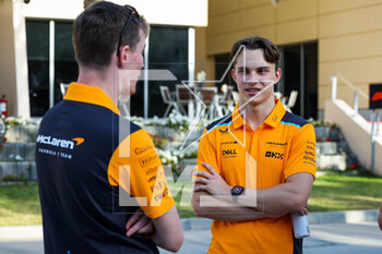 2023-02-25 - PIASTRI Oscar (aus), McLaren F1 Team MCL60, portrait during the Formula 1 Aramco pre-season testing 2023 of the 2023 FIA Formula One World Championship from February 23 to 25, 2023 on the Bahrain International Circuit, in Sakhir, Bahrain - F1 - PRE-SEASON TESTING 2023 - BAHRAIN - FORMULA 1 - MOTORS