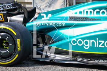2023-02-25 - Aston Martin F1 Team AMR23, mechanical detail of the floor and engine cover during the Formula 1 Aramco pre-season testing 2023 of the 2023 FIA Formula One World Championship from February 23 to 25, 2023 on the Bahrain International Circuit, in Sakhir, Bahrain - F1 - PRE-SEASON TESTING 2023 - BAHRAIN - FORMULA 1 - MOTORS