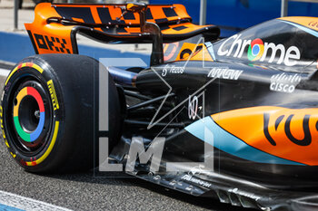 2023-02-25 - McLaren F1 Team MCL60, mechanical detail of the floor, sidepod, rear suspension and engine cover during the Formula 1 Aramco pre-season testing 2023 of the 2023 FIA Formula One World Championship from February 23 to 25, 2023 on the Bahrain International Circuit, in Sakhir, Bahrain - F1 - PRE-SEASON TESTING 2023 - BAHRAIN - FORMULA 1 - MOTORS