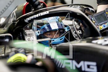 2023-02-25 - RUSSELL George (gbr), Mercedes AMG F1 Team W14, portrait during the Formula 1 Aramco pre-season testing 2023 of the 2023 FIA Formula One World Championship from February 23 to 25, 2023 on the Bahrain International Circuit, in Sakhir, Bahrain - F1 - PRE-SEASON TESTING 2023 - BAHRAIN - FORMULA 1 - MOTORS