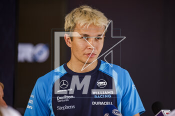2023-03-02 - ALBON Alexander (tha), Williams Racing FW45, portrait during the Formula 1 Gulf Air Bahrain Grand Prix 2023, 1st round of the 2023 FIA Formula One World Championship from March 2 to 5, 2023 on the Bahrain International Circuit, in Sakhir, Bahrain - F1 - BAHRAIN GRAND PRIX 2023 - FORMULA 1 - MOTORS