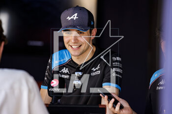 2023-03-02 - OCON Esteban (fra), Alpine F1 Team A523, portrait during the Formula 1 Gulf Air Bahrain Grand Prix 2023, 1st round of the 2023 FIA Formula One World Championship from March 2 to 5, 2023 on the Bahrain International Circuit, in Sakhir, Bahrain - F1 - BAHRAIN GRAND PRIX 2023 - FORMULA 1 - MOTORS