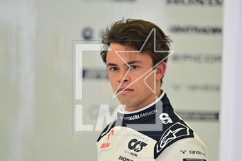 2023-03-02 - DE VRIES Nyck (ned), Scuderia AlphaTauri AT04, portrait during the Formula 1 Gulf Air Bahrain Grand Prix 2023, 1st round of the 2023 FIA Formula One World Championship from March 2 to 5, 2023 on the Bahrain International Circuit, in Sakhir, Bahrain - F1 - BAHRAIN GRAND PRIX 2023 - FORMULA 1 - MOTORS
