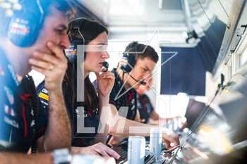 2023-03-03 - SCHMITZ Hannah, Principal Strategy Engineer of Red Bull Racing, portrait during the Formula 1 Gulf Air Bahrain Grand Prix 2023, 1st round of the 2023 FIA Formula One World Championship from March 2 to 5, 2023 on the Bahrain International Circuit, in Sakhir, Bahrain - F1 - BAHRAIN GRAND PRIX 2023 - FORMULA 1 - MOTORS