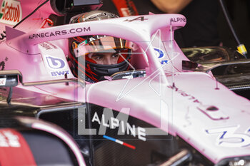 2023-03-03 - OCON Esteban (fra), Alpine F1 Team A523, portrait during the Formula 1 Gulf Air Bahrain Grand Prix 2023, 1st round of the 2023 FIA Formula One World Championship from March 2 to 5, 2023 on the Bahrain International Circuit, in Sakhir, Bahrain - F1 - BAHRAIN GRAND PRIX 2023 - FORMULA 1 - MOTORS