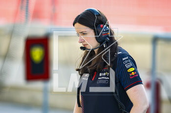 2023-03-03 - SCHMITZ Hannah, Principal Strategy Engineer of Red Bull Racing, portrait during the Formula 1 Gulf Air Bahrain Grand Prix 2023, 1st round of the 2023 FIA Formula One World Championship from March 2 to 5, 2023 on the Bahrain International Circuit, in Sakhir, Bahrain - F1 - BAHRAIN GRAND PRIX 2023 - FORMULA 1 - MOTORS