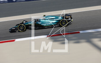 2023-03-03 - 14 ALONSO Fernando (spa), Aston Martin F1 Team AMR23, action during the Formula 1 Gulf Air Bahrain Grand Prix 2023, 1st round of the 2023 FIA Formula One World Championship from March 2 to 5, 2023 on the Bahrain International Circuit, in Sakhir, Bahrain - F1 - BAHRAIN GRAND PRIX 2023 - FORMULA 1 - MOTORS