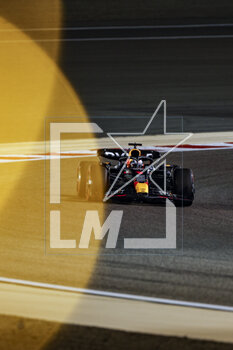 2023-03-03 - 01 VERSTAPPEN Max (nld), Red Bull Racing RB19, action during the Formula 1 Gulf Air Bahrain Grand Prix 2023, 1st round of the 2023 FIA Formula One World Championship from March 2 to 5, 2023 on the Bahrain International Circuit, in Sakhir, Bahrain - F1 - BAHRAIN GRAND PRIX 2023 - FORMULA 1 - MOTORS