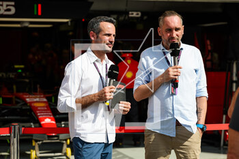 2023-03-04 - DUPIN Laurent & MONTAGNY Franck (fra), TV presenter commentateur Canal+, portrait during the Formula 1 Gulf Air Bahrain Grand Prix 2023, 1st round of the 2023 FIA Formula One World Championship from March 2 to 5, 2023 on the Bahrain International Circuit, in Sakhir, Bahrain - F1 - BAHRAIN GRAND PRIX 2023 - FORMULA 1 - MOTORS
