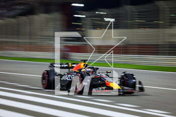 2023-03-04 - 01 VERSTAPPEN Max (nld), Red Bull Racing RB19, action during the Formula 1 Gulf Air Bahrain Grand Prix 2023, 1st round of the 2023 FIA Formula One World Championship from March 2 to 5, 2023 on the Bahrain International Circuit, in Sakhir, Bahrain - F1 - BAHRAIN GRAND PRIX 2023 - FORMULA 1 - MOTORS