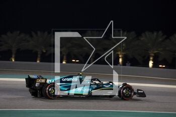 2023-03-04 - 14 ALONSO Fernando (spa), Aston Martin F1 Team AMR23, action during the Formula 1 Gulf Air Bahrain Grand Prix 2023, 1st round of the 2023 FIA Formula One World Championship from March 3 to 5, 2023 on the Bahrain International Circuit, in Sakhir, Bahrain - F1 - BAHRAIN GRAND PRIX 2023 - FORMULA 1 - MOTORS