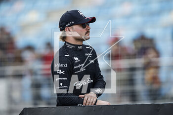 2023-03-05 - BOTTAS Valtteri (fin), Alfa Romeo F1 Team Stake C43, portrait during the Formula 1 Gulf Air Bahrain Grand Prix 2023, 1st round of the 2023 FIA Formula One World Championship from March 2 to 5, 2023 on the Bahrain International Circuit, in Sakhir, Bahrain - F1 - BAHRAIN GRAND PRIX 2023 - RACE - FORMULA 1 - MOTORS