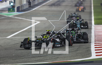 2023-03-05 - 44 HAMILTON Lewis (gbr), Mercedes AMG F1 Team W14, action with 63 RUSSELL George (gbr), Mercedes AMG F1 Team W14 during the Formula 1 Gulf Air Bahrain Grand Prix 2023, 1st round of the 2023 FIA Formula One World Championship from March 2 to 5, 2023 on the Bahrain International Circuit, in Sakhir, Bahrain - F1 - BAHRAIN GRAND PRIX 2023 - RACE - FORMULA 1 - MOTORS
