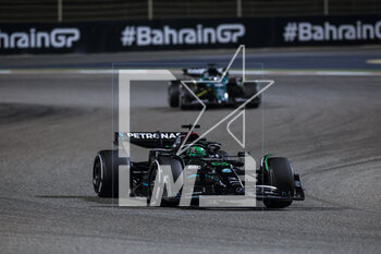 2023-03-05 - 63 RUSSELL George (gbr), Mercedes AMG F1 Team W14, action during the Formula 1 Gulf Air Bahrain Grand Prix 2023, 1st round of the 2023 FIA Formula One World Championship from March 2 to 5, 2023 on the Bahrain International Circuit, in Sakhir, Bahrain - F1 - BAHRAIN GRAND PRIX 2023 - RACE - FORMULA 1 - MOTORS